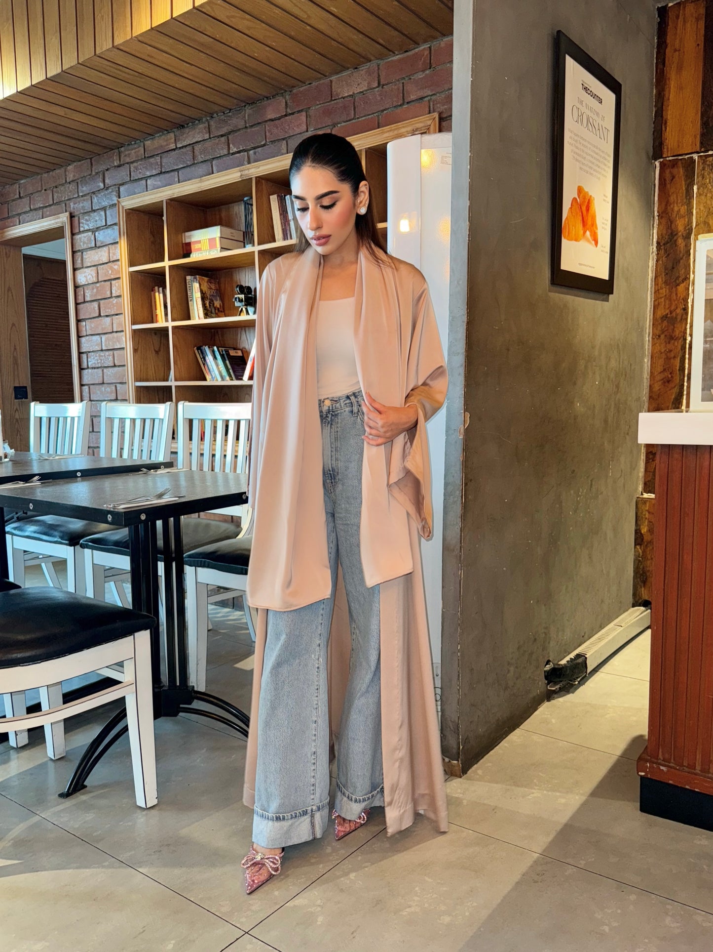 Silk Rose Elegance Abaya