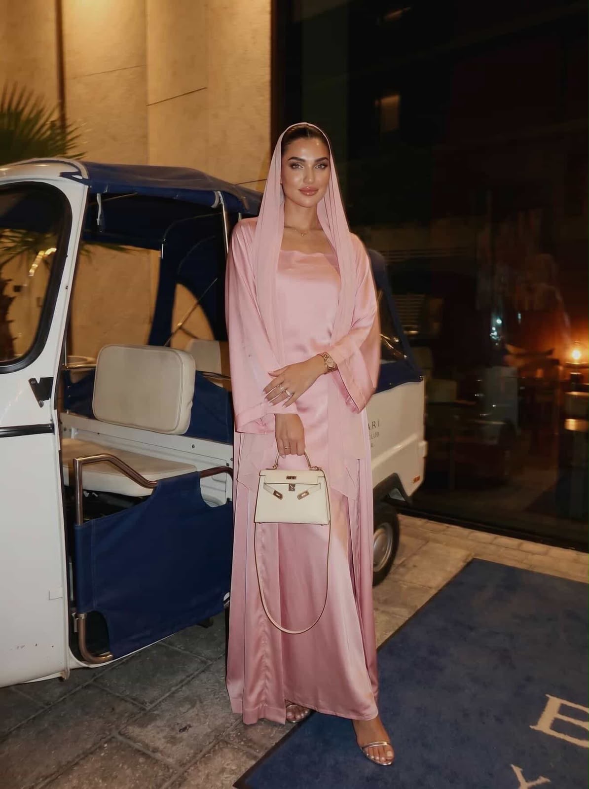 Signature Pink Abaya