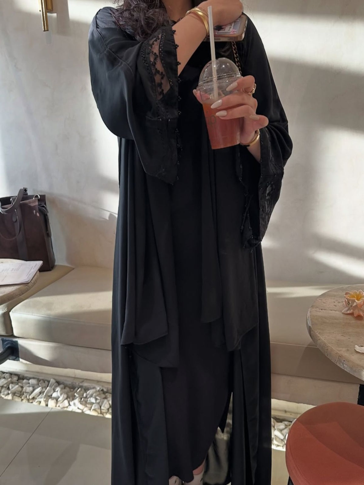 All Black - Details in the Sleeves